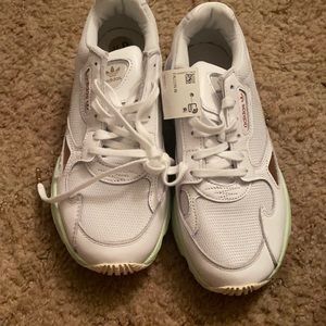 Brand new adidas sneakers. Size 6.5 W